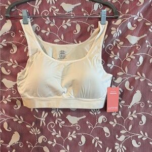 Yummie by Heather Thomson Cream Sports Bra